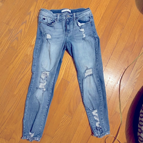Like New Distressed, medium rise waist, KanCans. - Picture 7 of 8